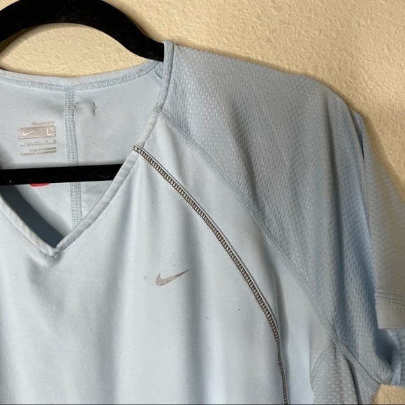 Nike Blue V Neck Short Sleeve Training Shirts - Picture 3 of 4